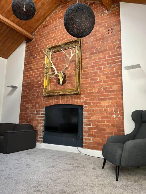 Gorgeous 2 Bed Loft Style Apartment Манчестер Екстер'єр фото